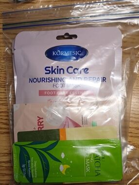 NWOT 7PC Mask Bundle 2 CHOICES Foot/Hand/Lip/Eye/Hair/Sleep/Spa Headband